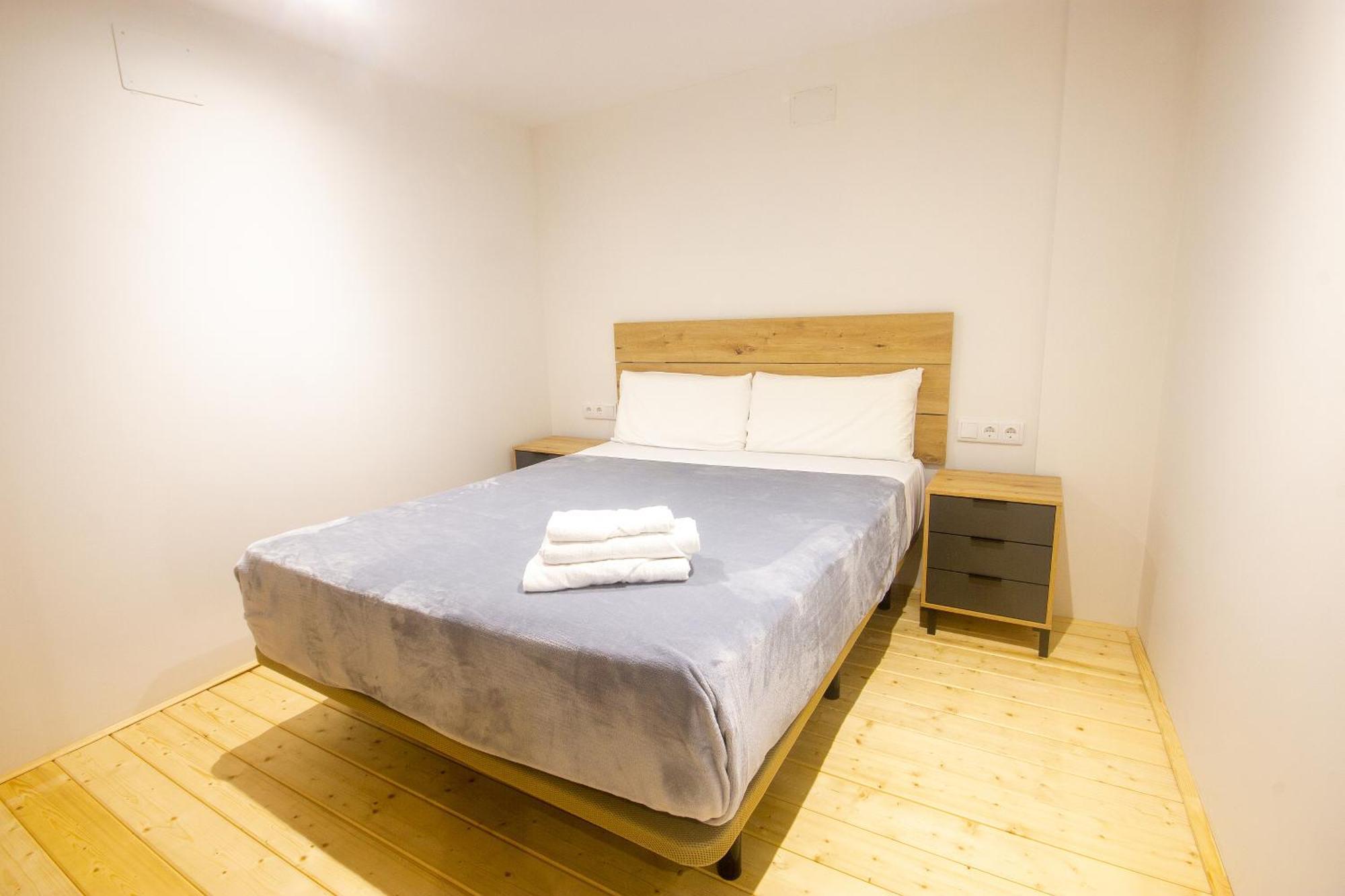 Portobeach Valencia Suites Екстериор снимка