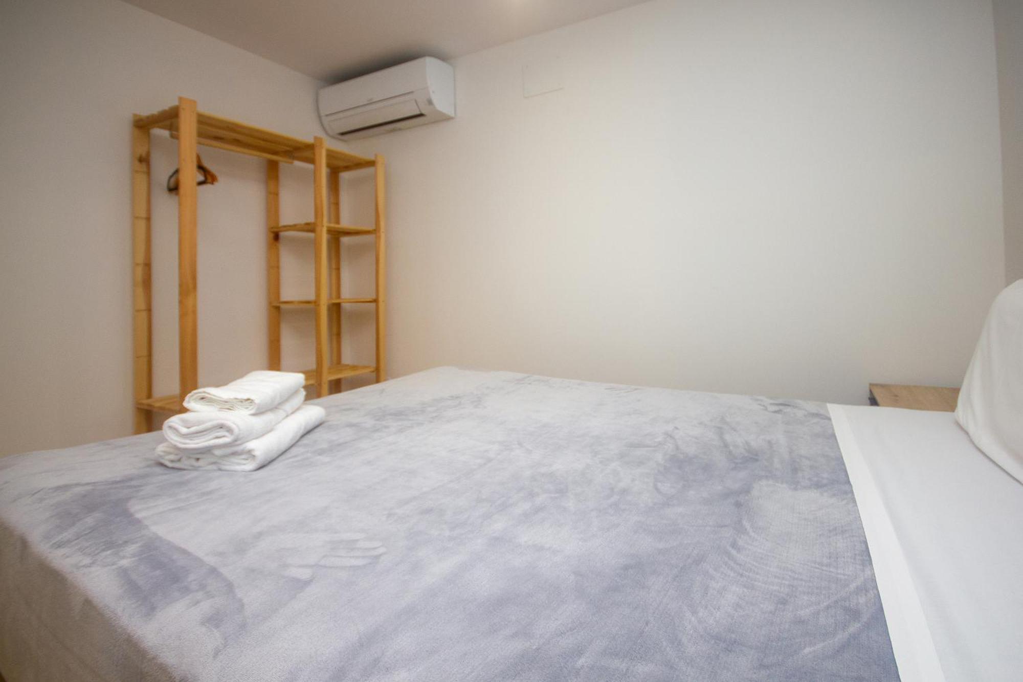 Portobeach Valencia Suites Екстериор снимка